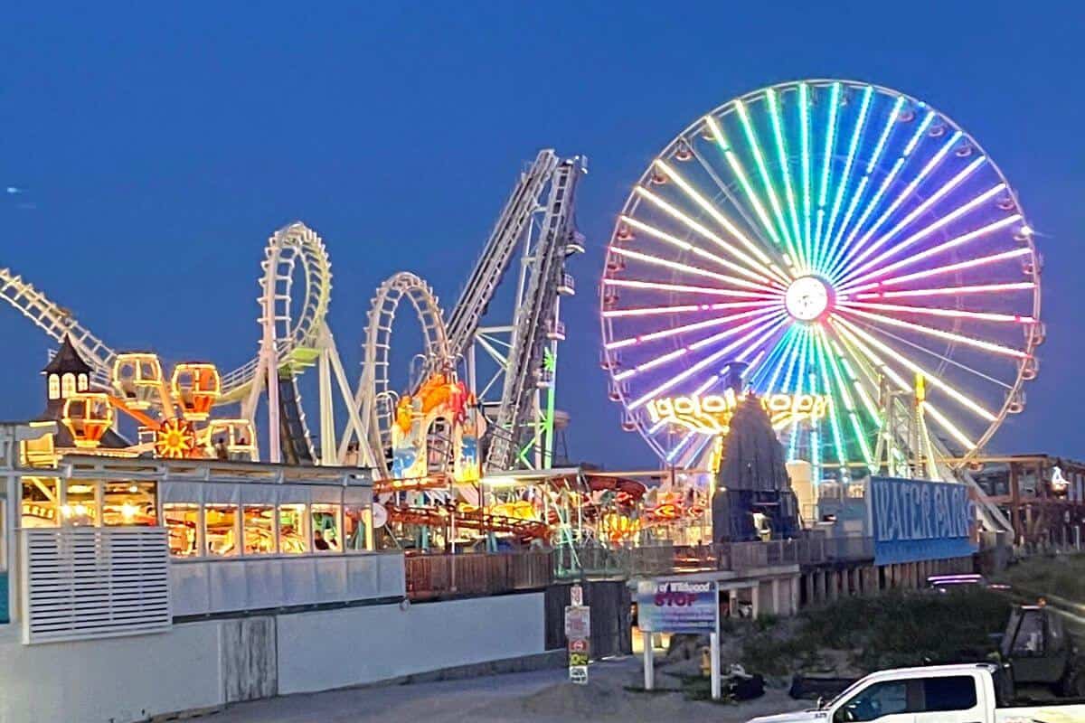Wildwood Boardwalk near Seapointe Village rentals